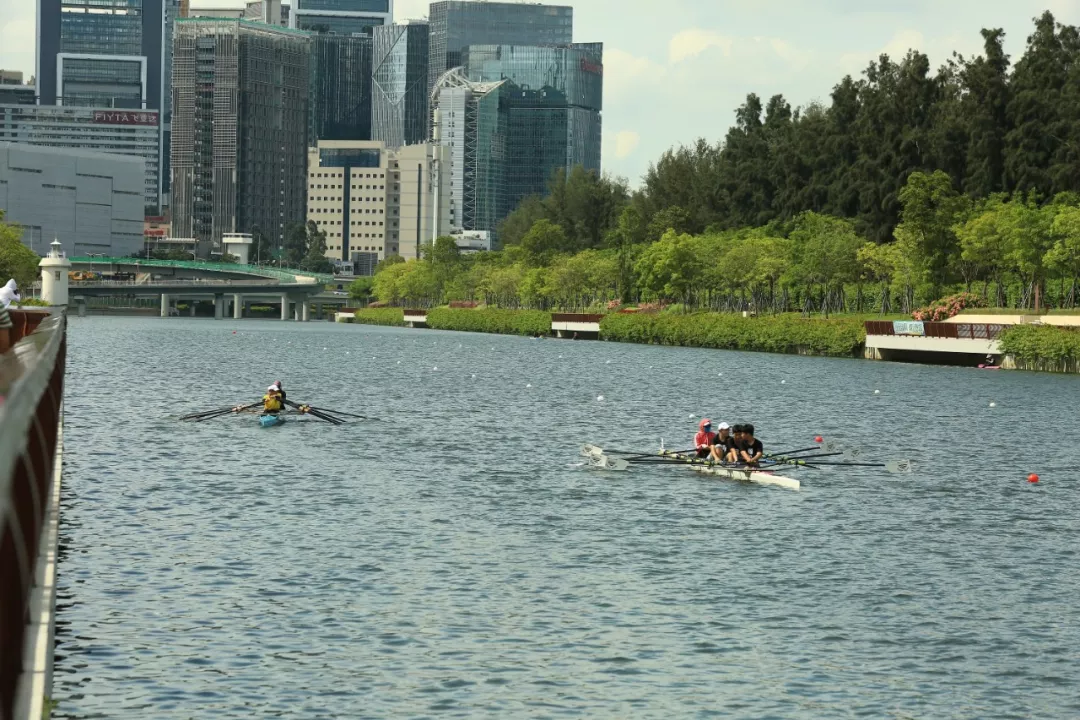 巴基斯坦选手在赛艇女子双划中获胜 巴基斯坦选手在赛艇女子双划中获胜