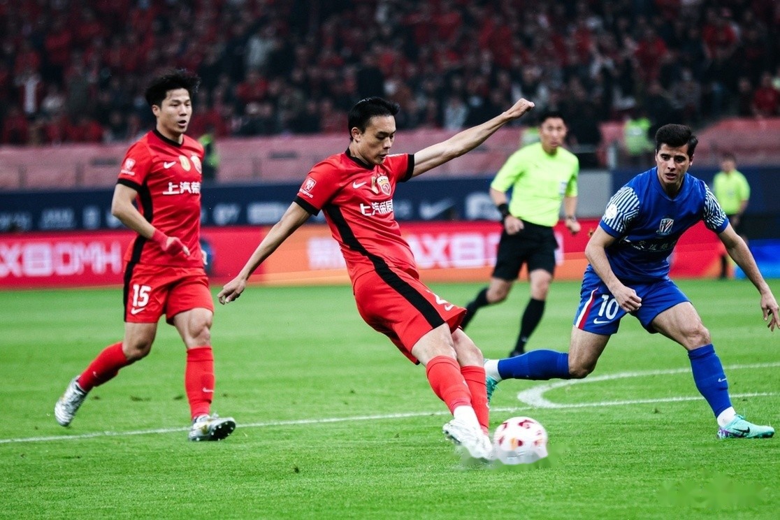 关于才华横溢球员破门得分,率队大胜对手的信息 关于才华横溢球员破门得分,率队大胜对手的信息