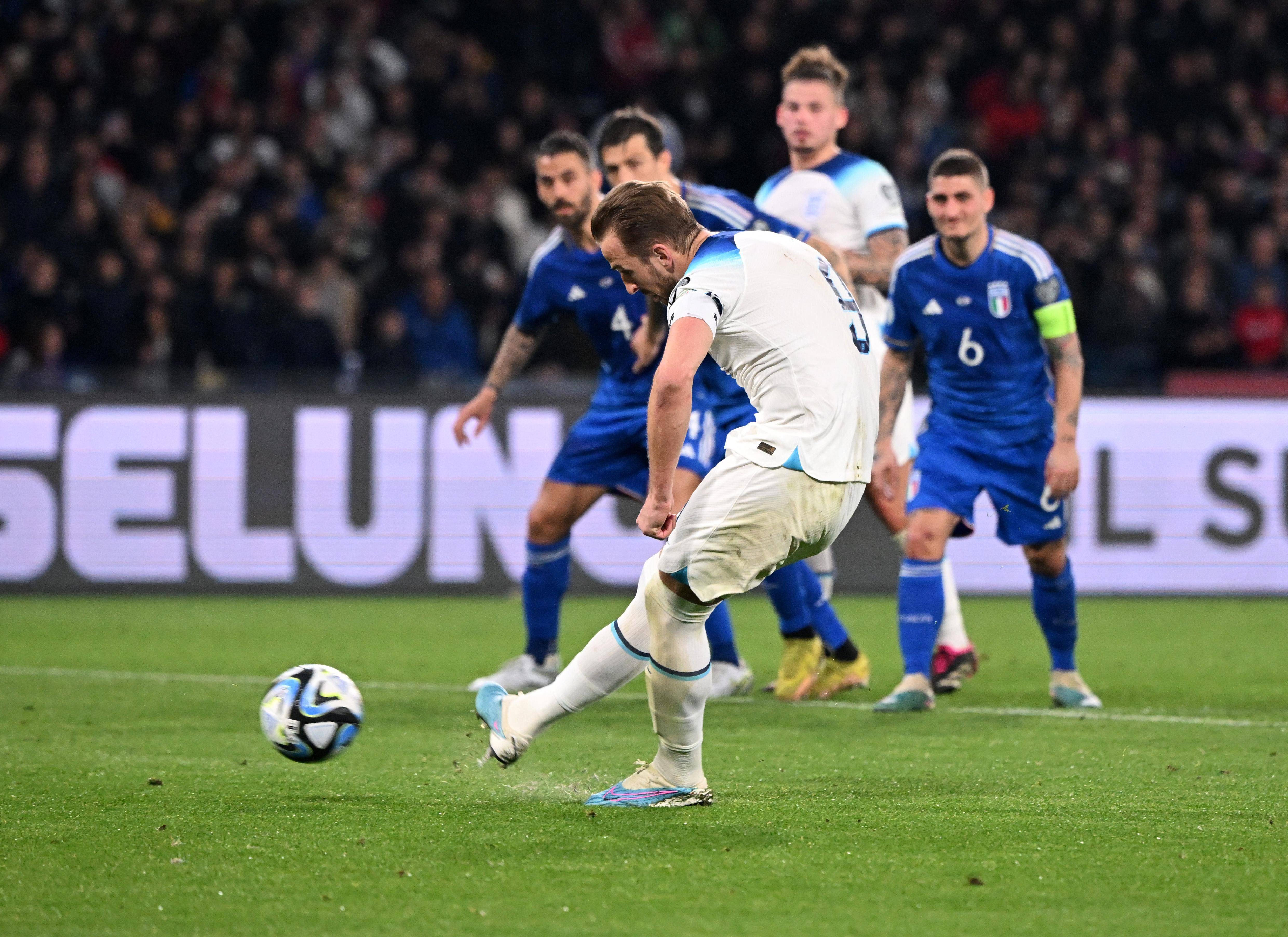 包含意大利杀入欧锦赛半决赛,令人惊叹的表现!的词条 包含意大利杀入欧锦赛半决赛,令人惊叹的表现!的词条