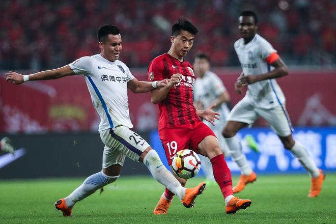 关键时刻闪光,某球员助球队跻身次轮 关键时刻闪光,某球员助球队跻身次轮