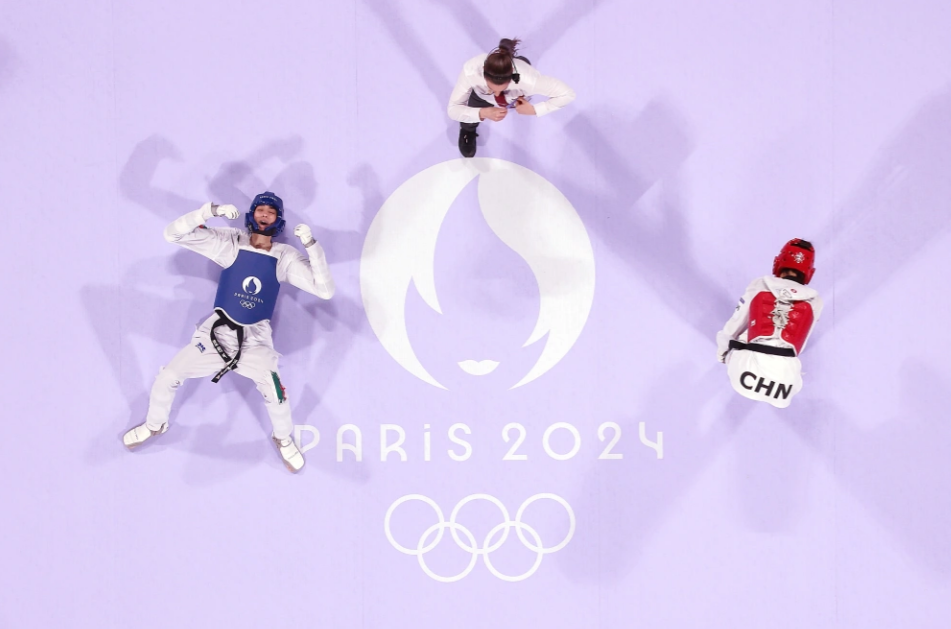 保加利亚队凭借团体表演项目获胜 保加利亚队凭借团体表演项目获胜