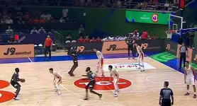 快船主场落败,不敌雄鹿遭遇两连败 快船主场落败,不敌雄鹿遭遇两连败