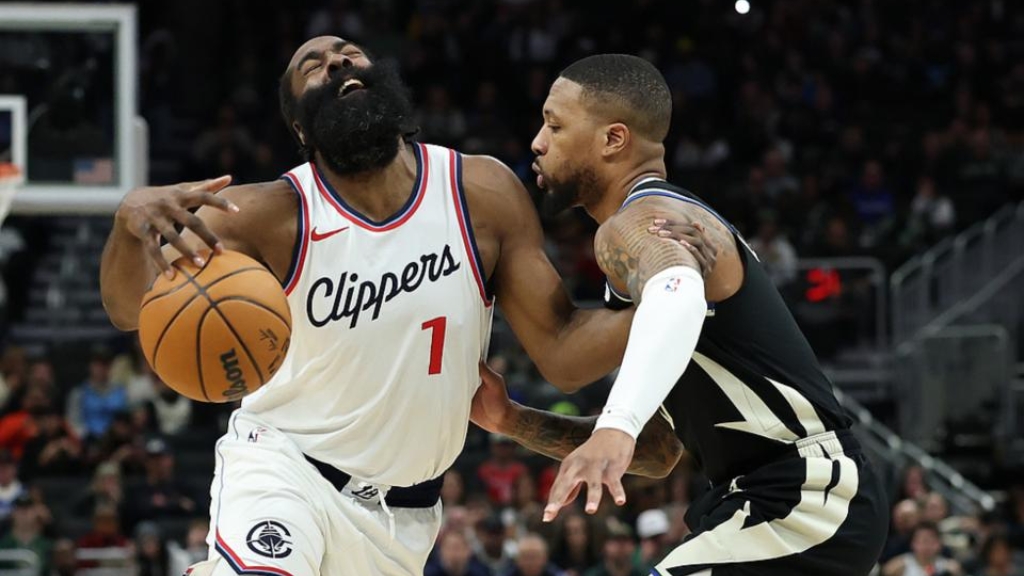 快船横扫雄鹿,乔治独得34分的简单介绍 快船横扫雄鹿,乔治独得34分的简单介绍