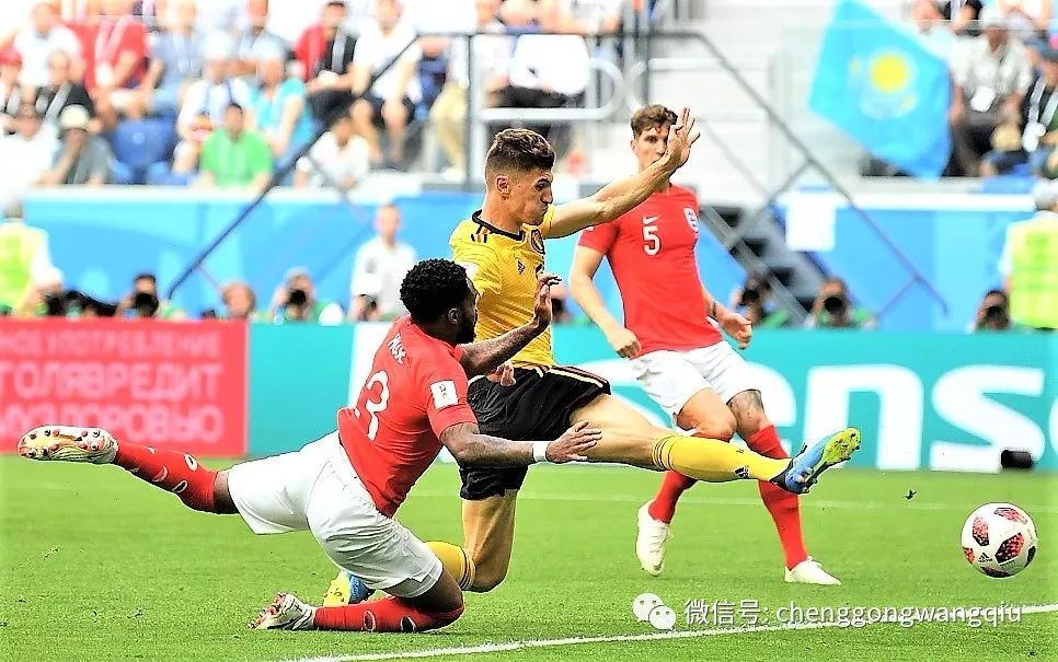 包含荷兰力克瑞典,库尔图瓦点燃赛场的词条 包含荷兰力克瑞典,库尔图瓦点燃赛场的词条